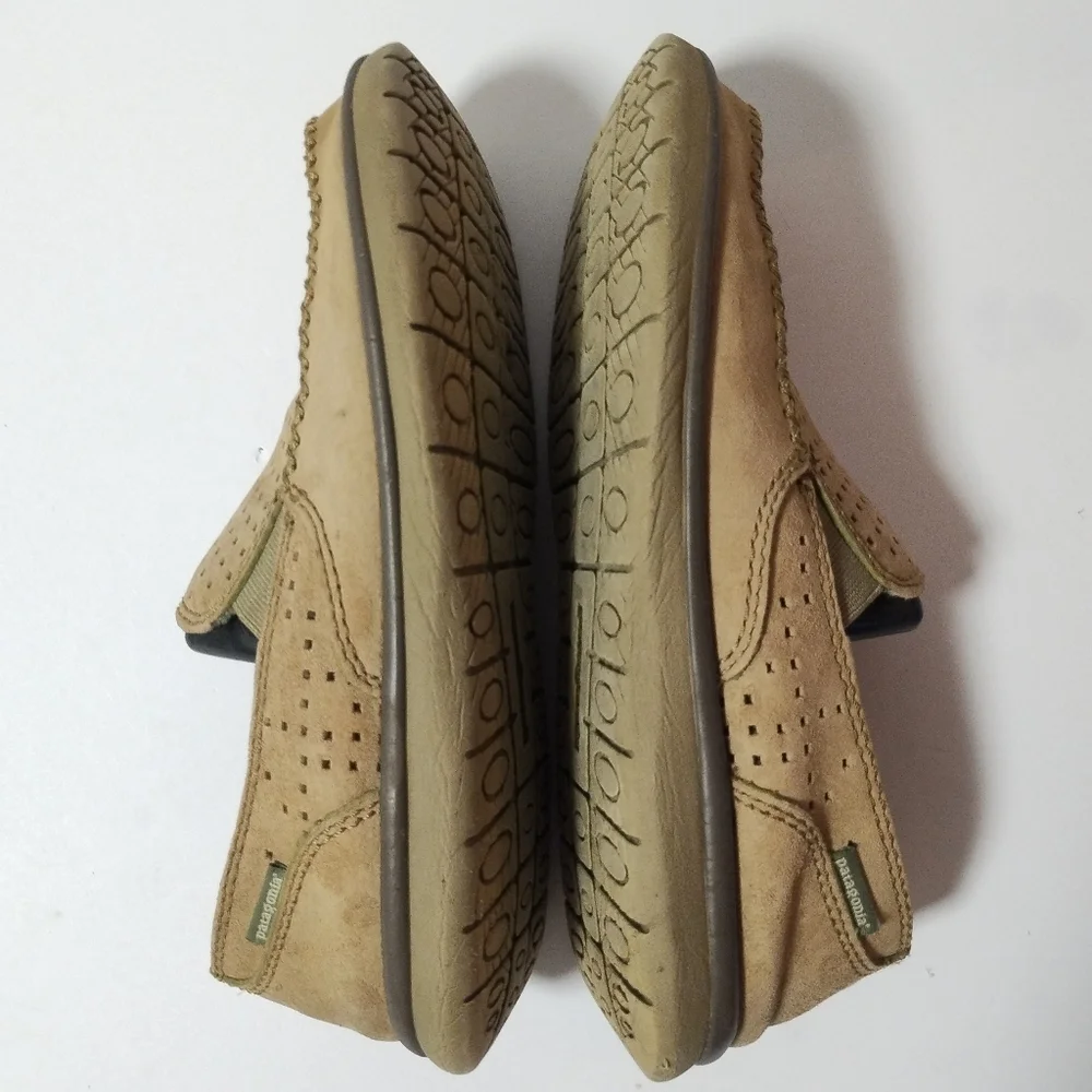 Patagonia Maui Air Marsh Green Suede Perforated Slip-on Loafers Moccasins